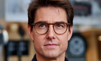 Tom Cruise Eye Color