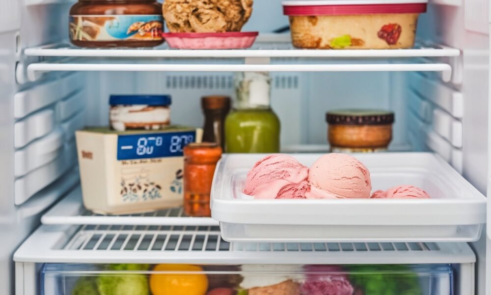 Frigidaire refrigerator not cooling